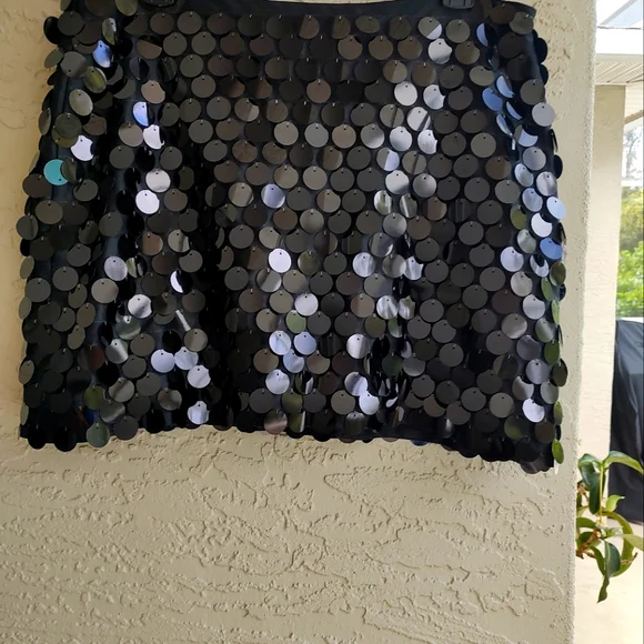 Moda Black shiny embellished mini - Picture 3 of 4